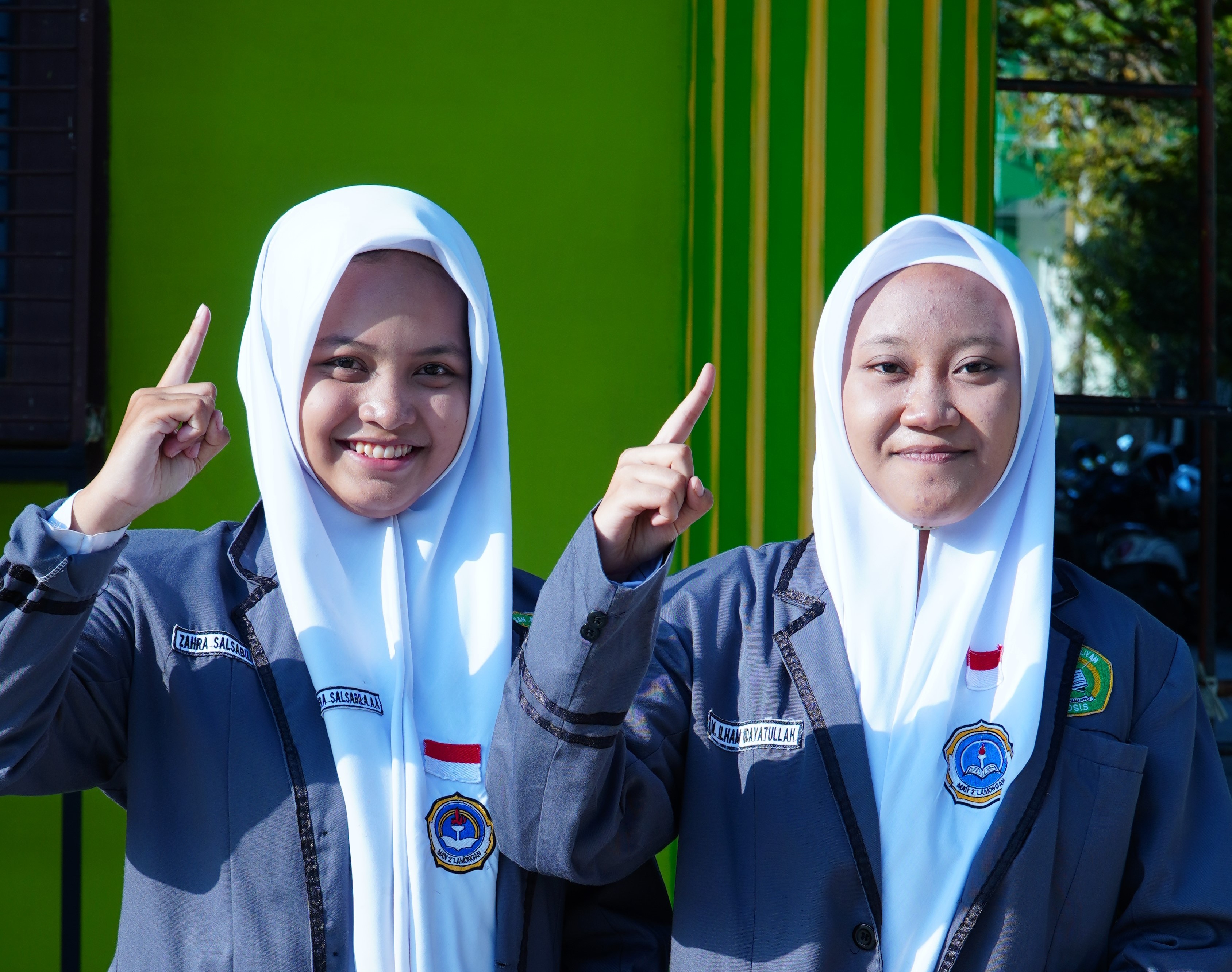 Zahra Salsabila Avrilianti dan Nazila Syifana Azhar Resmi Terpilih Sebagai Ketua dan Wakil Ketua MPK MAN 2 Lamongan Periode 2026/2027